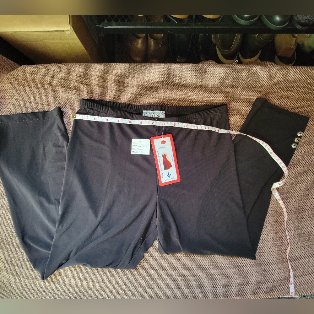 Black Pull-up Capris With Stretch Size Med